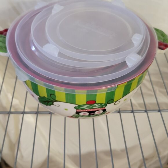 Temptations WINTER WHIMSEY Set of 4 Christmas Holiday NESTING BOWLS with Lids - Picture 4 of 9